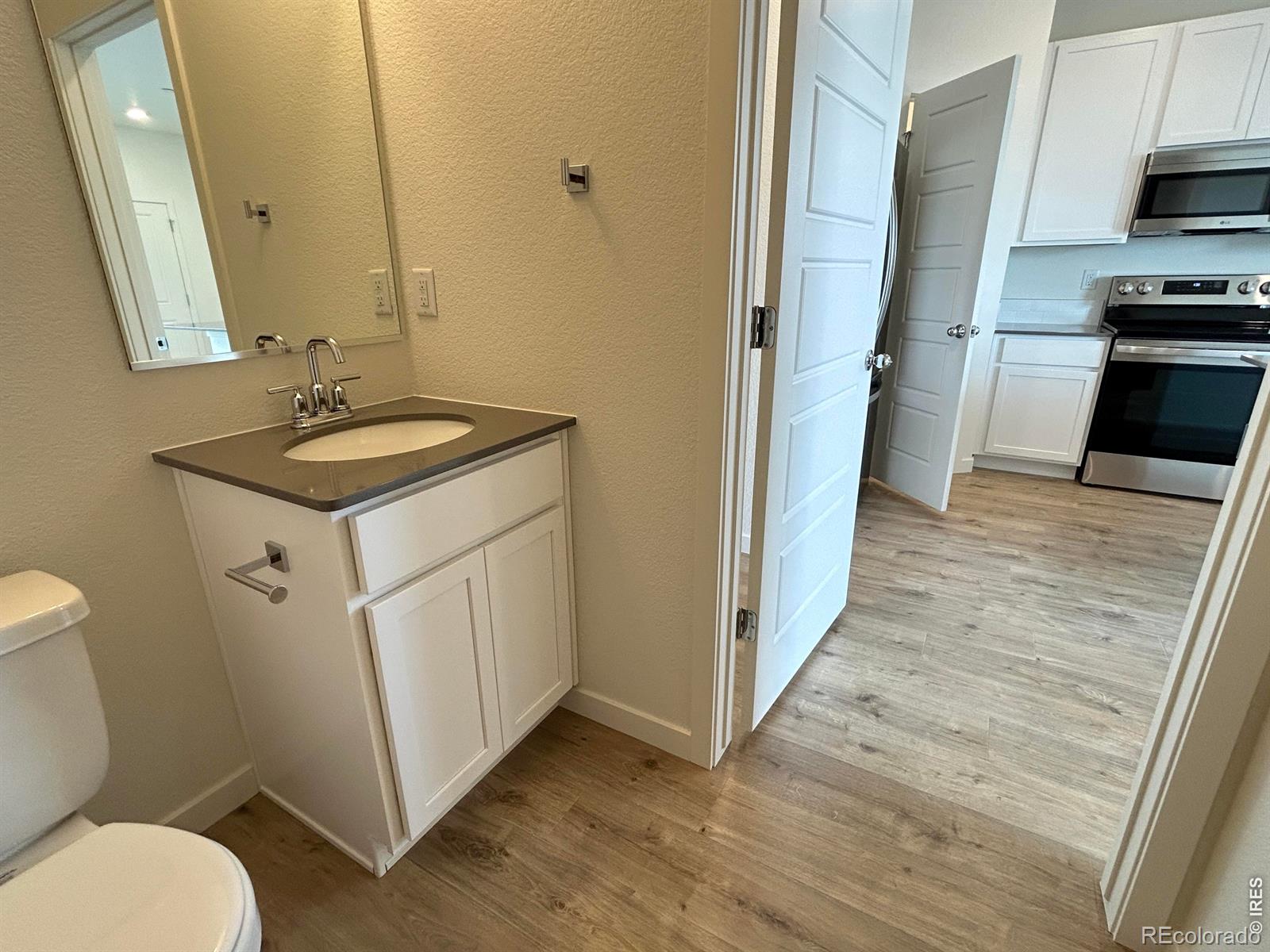 3836 Pinnacles Court