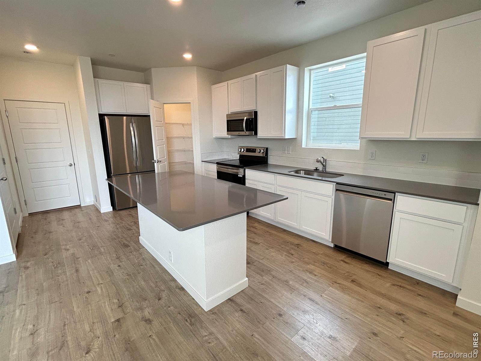 3836 Pinnacles Court