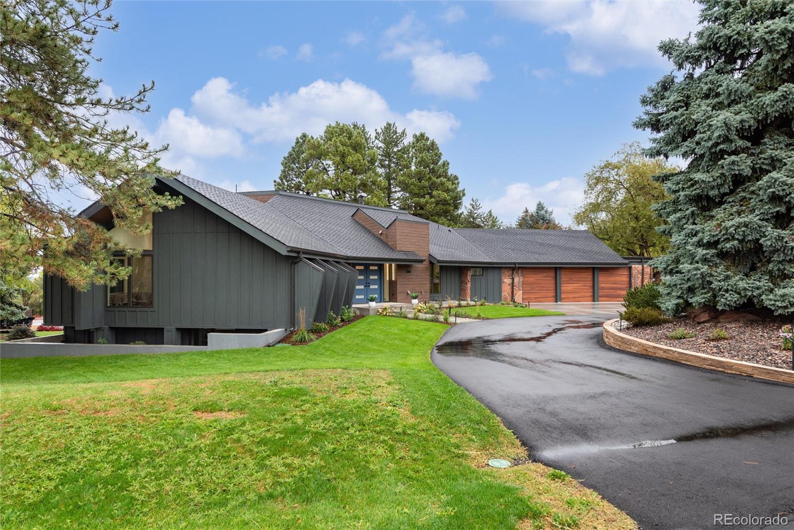885 Front Range Road