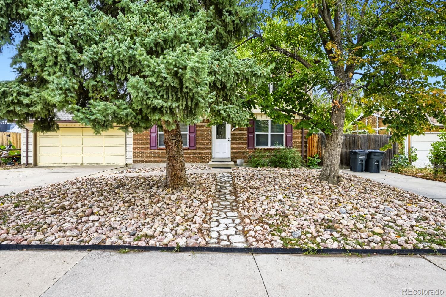 8438 Fenton Street