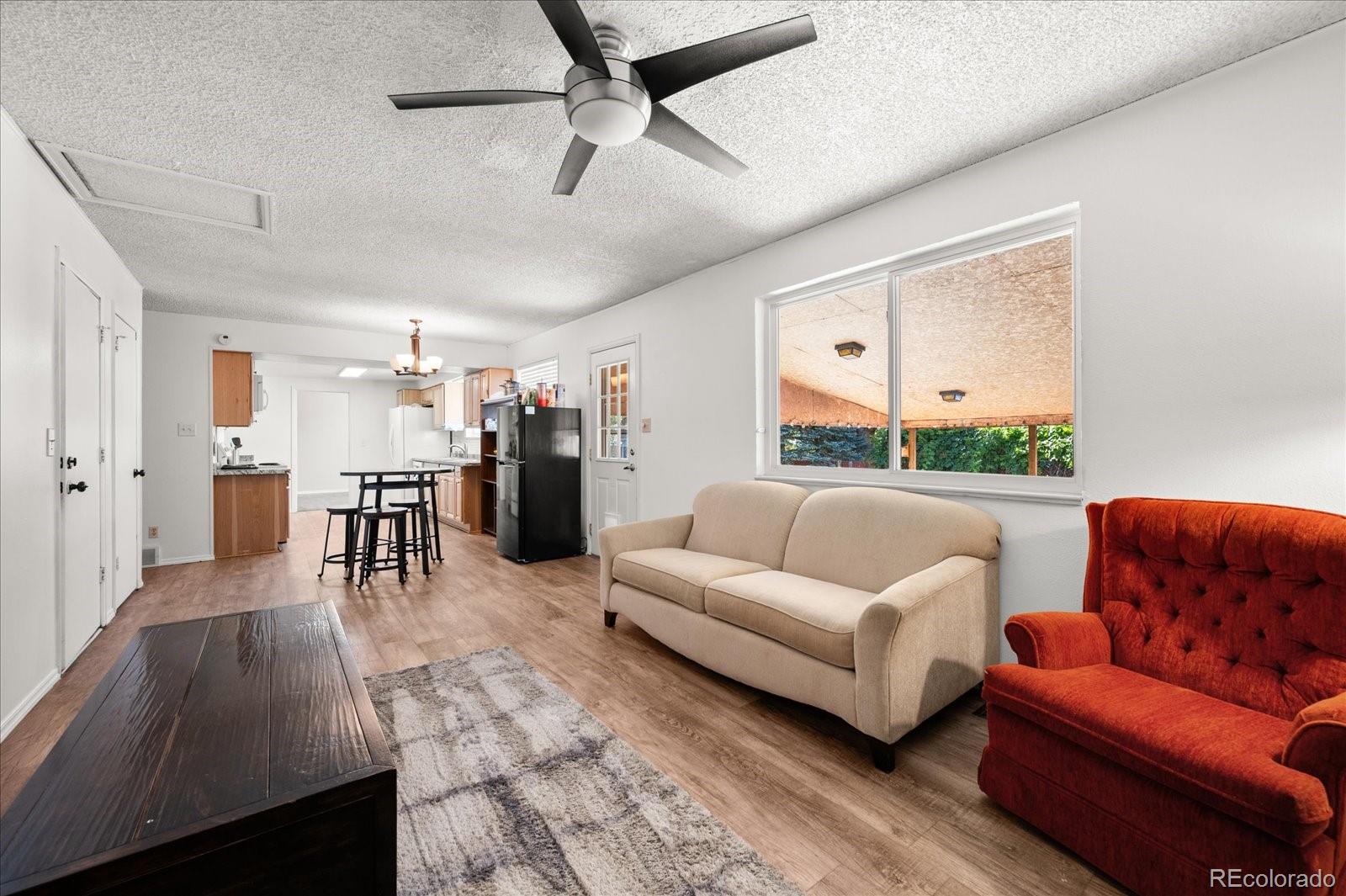 6610 W 109th Place