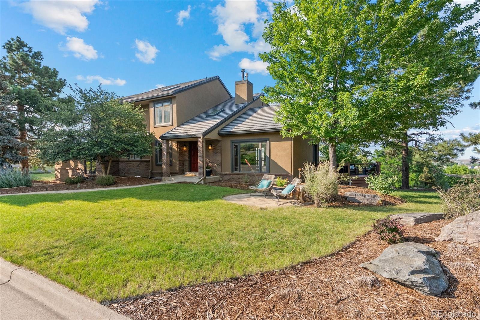 318 Defrance Court