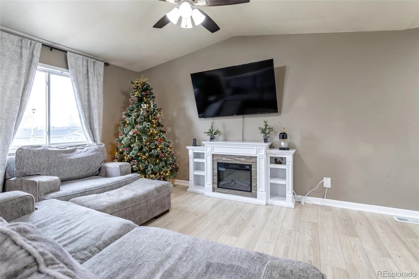 Greeley, Colorado 80631, United States, 3 Bedrooms Bedrooms, ,2 BathroomsBathrooms,Residential,Active,247532