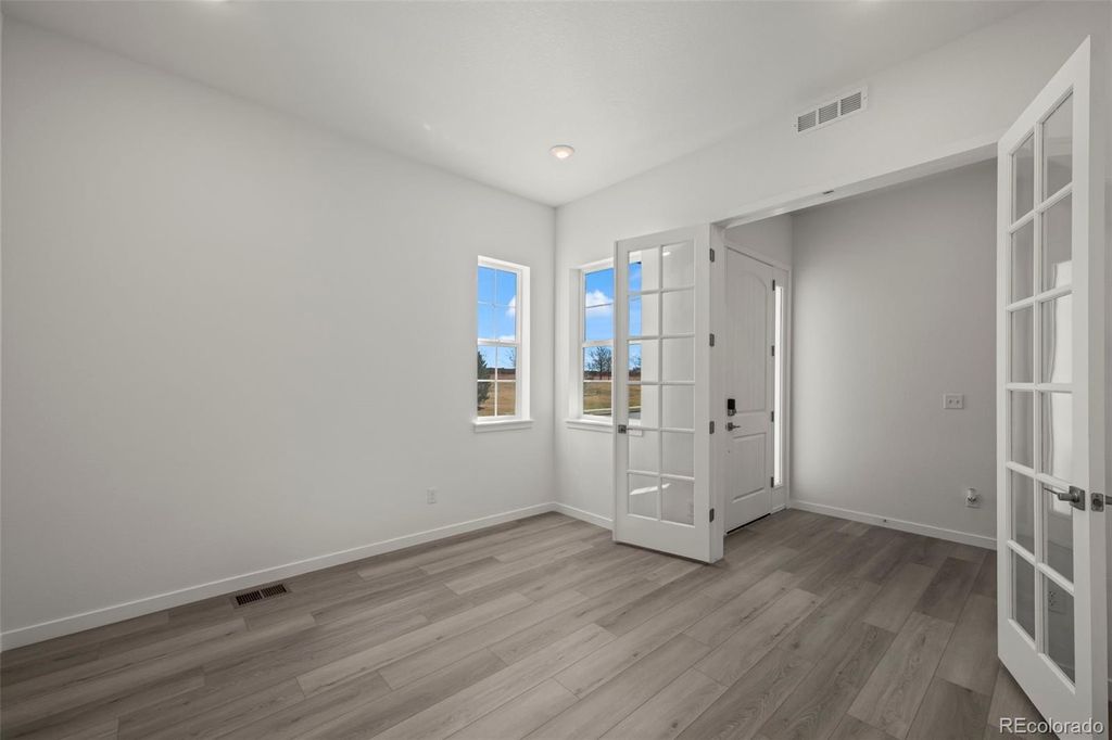 Photo of 3789 Emerald Shore Circle, Loveland, CO 80538 (MLS # 9298395)