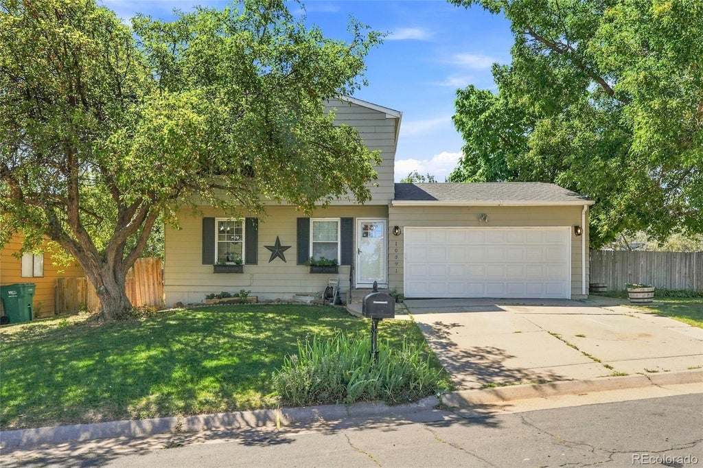 Photo of 10391 W 107th Circle, Broomfield, CO 80021 (MLS # 2270691)