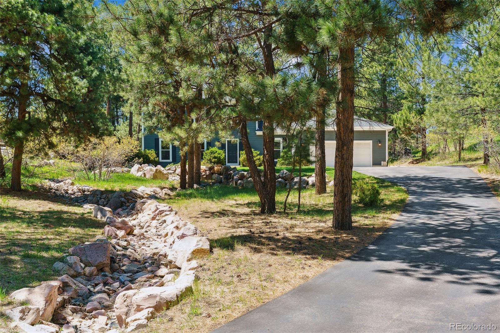 7701 Rollins Drive, Larkspur, CO, 80118 3 7701 Rollins Drive