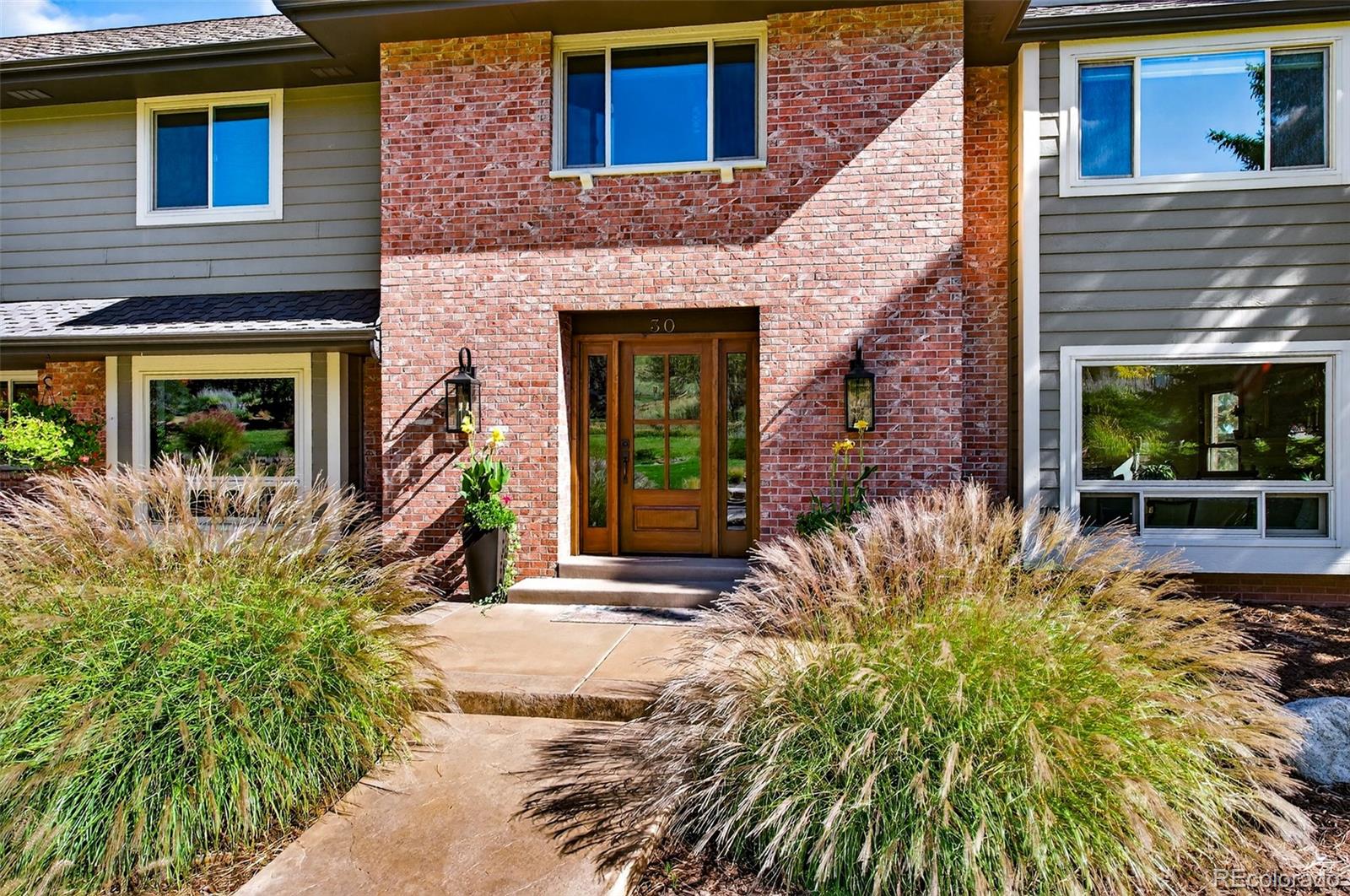 30 Tamarade Drive