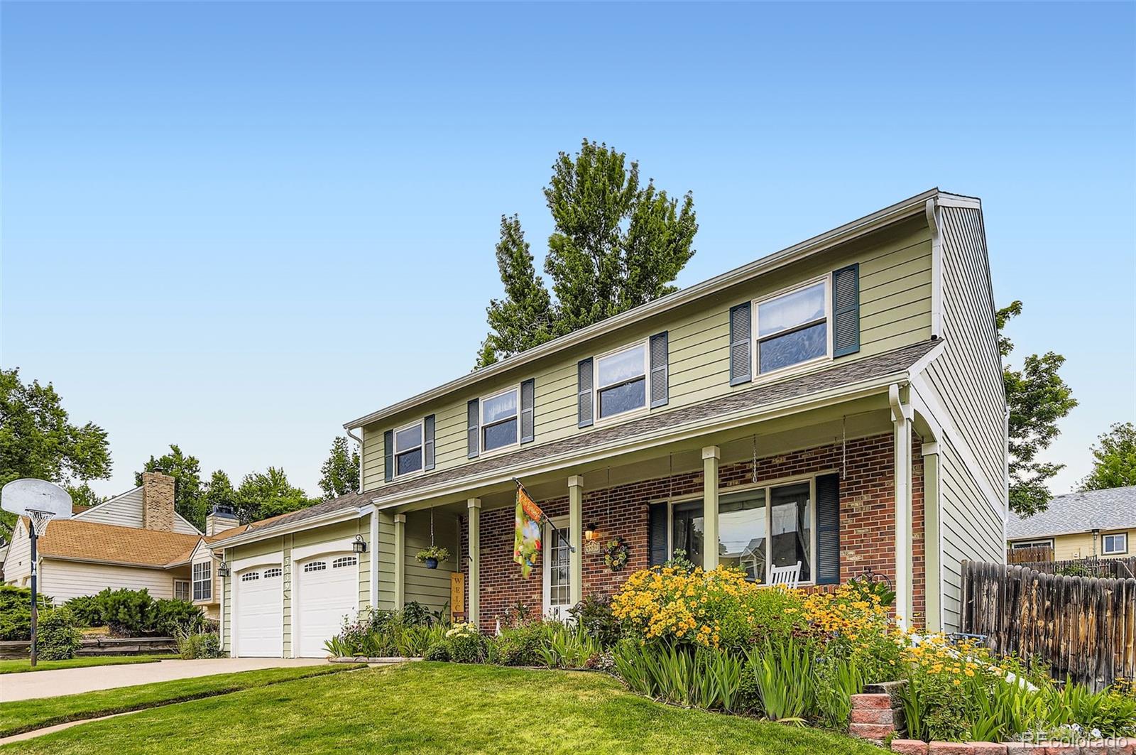 5539 E Briarwood Circle