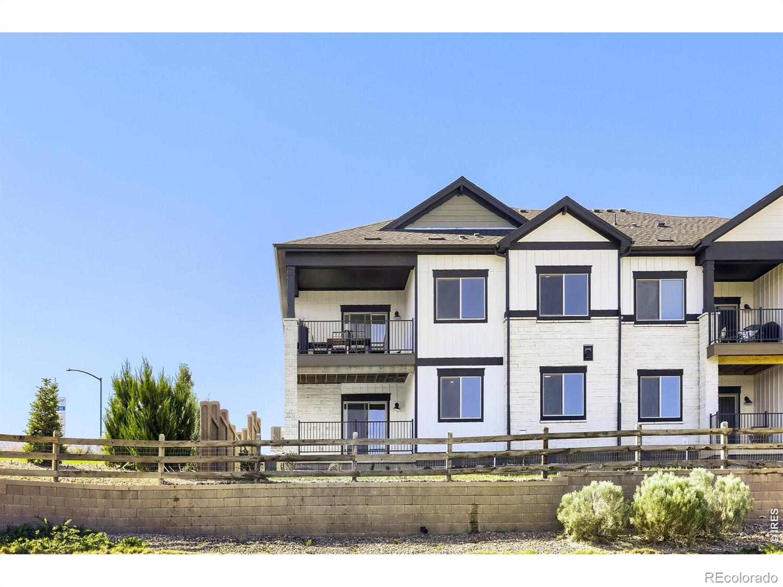 803 W 129th Place