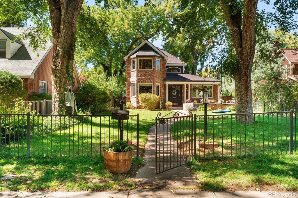 Photo of 2435 S Fillmore Street, Denver, CO 80210 (MLS # 4293239)