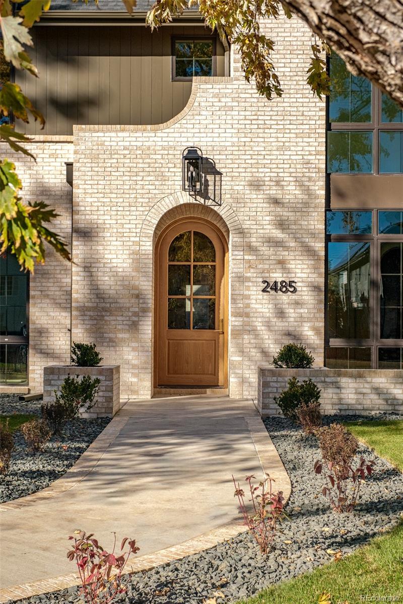 2485 S Madison Street