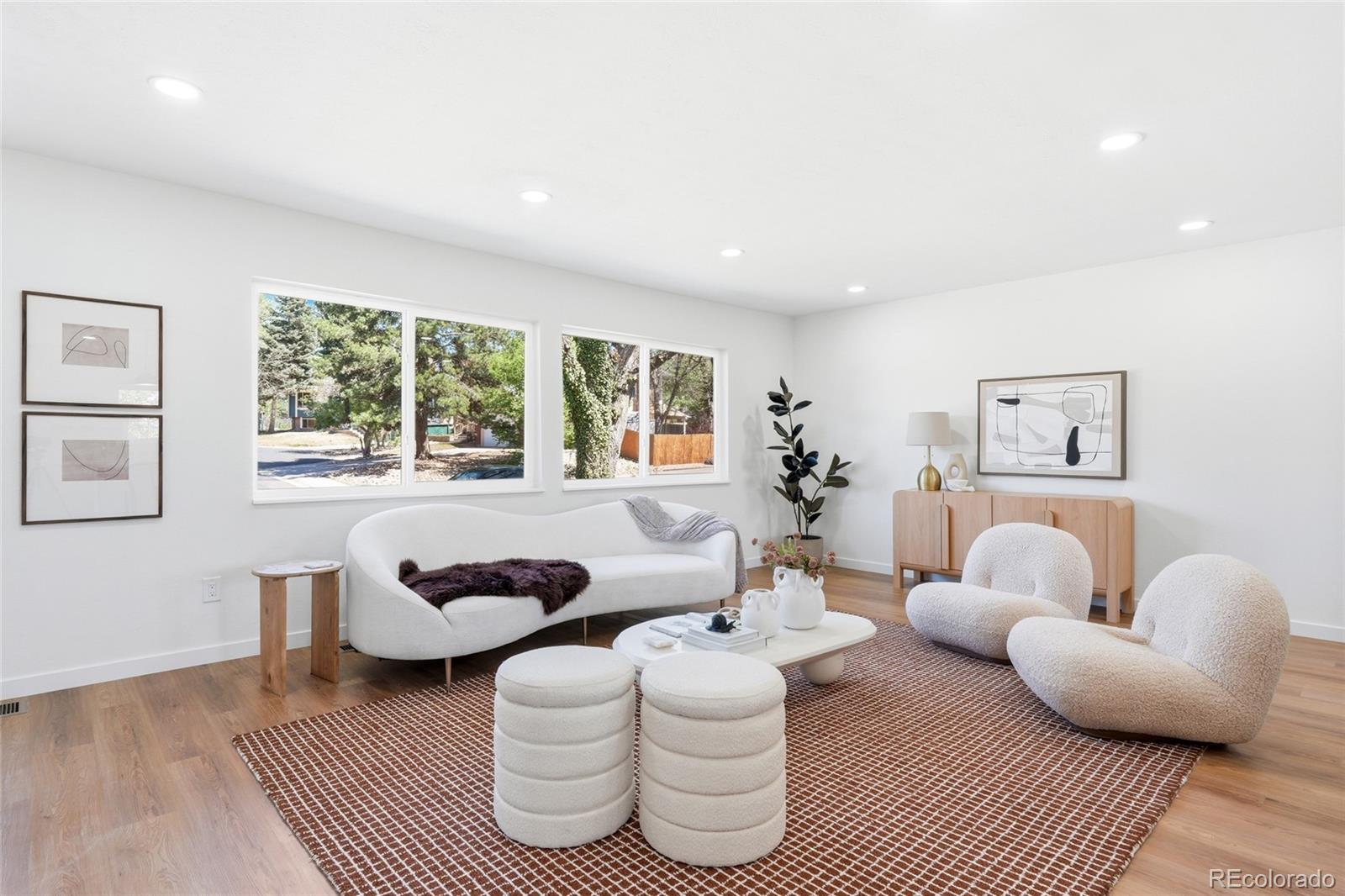 3057 S Rosemary Street