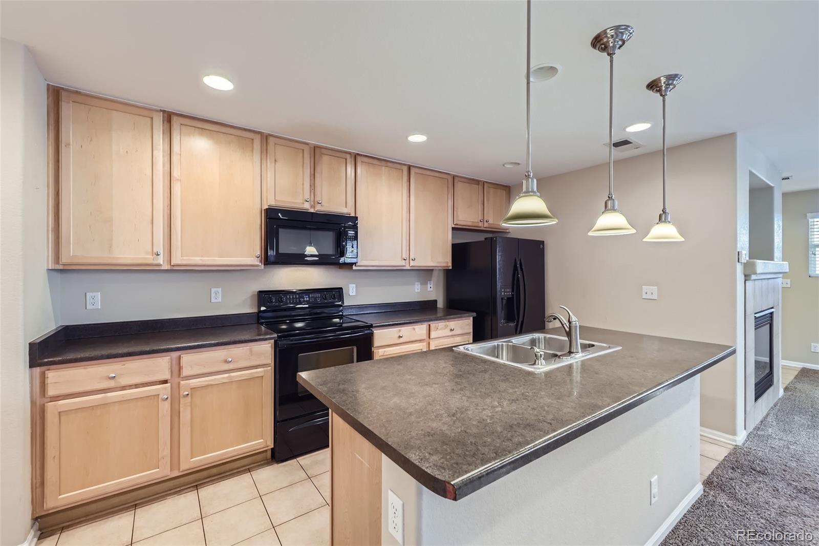 2032 Spruce Street, Denver, CO, 80238 2 2032 Spruce Street