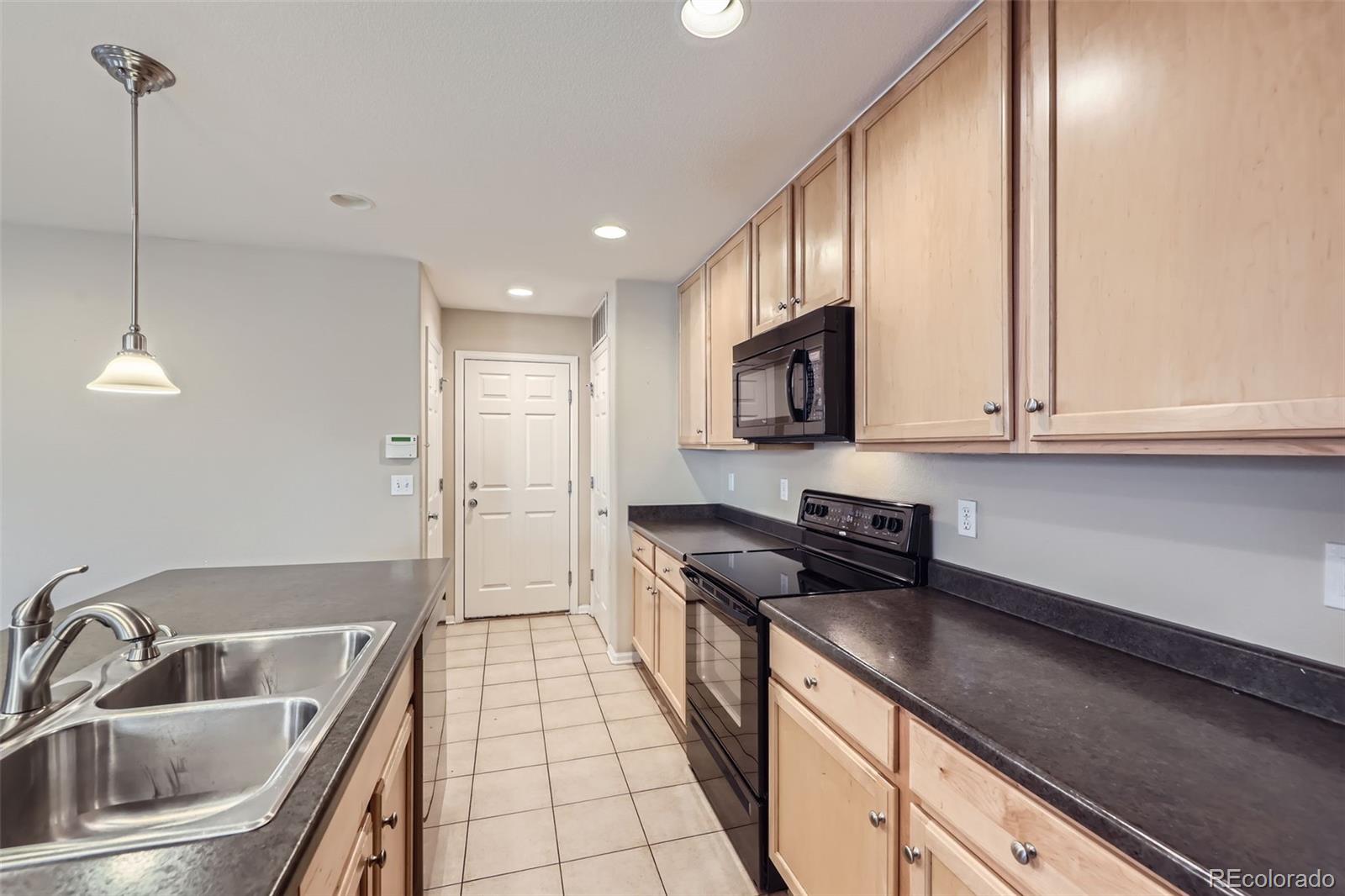 2032 Spruce Street, Denver, CO, 80238 4 2032 Spruce Street