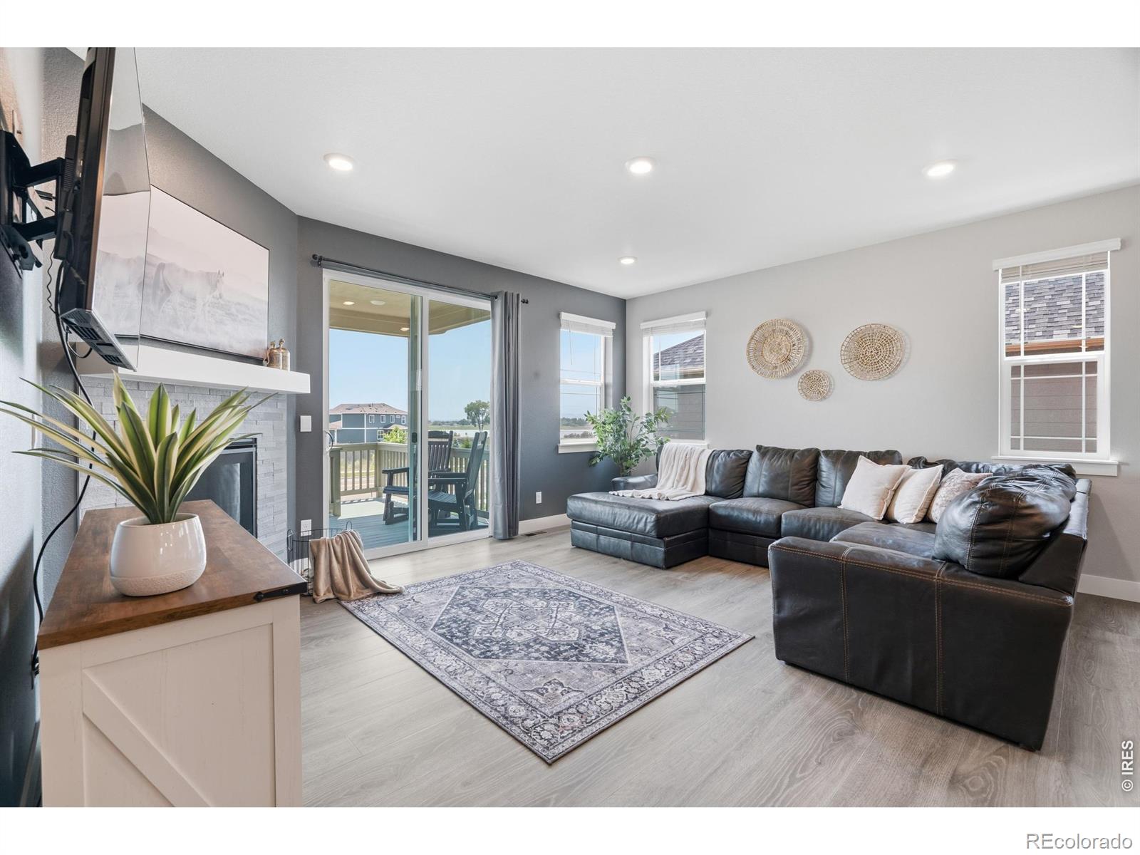 1149 Clara View Drive