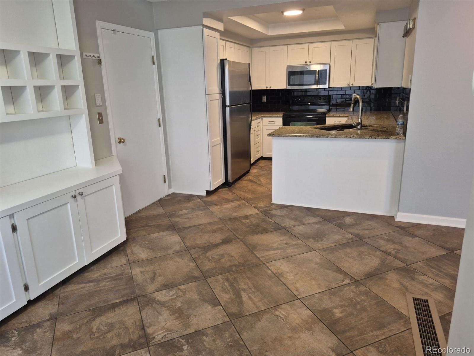 2238 S Nile Court