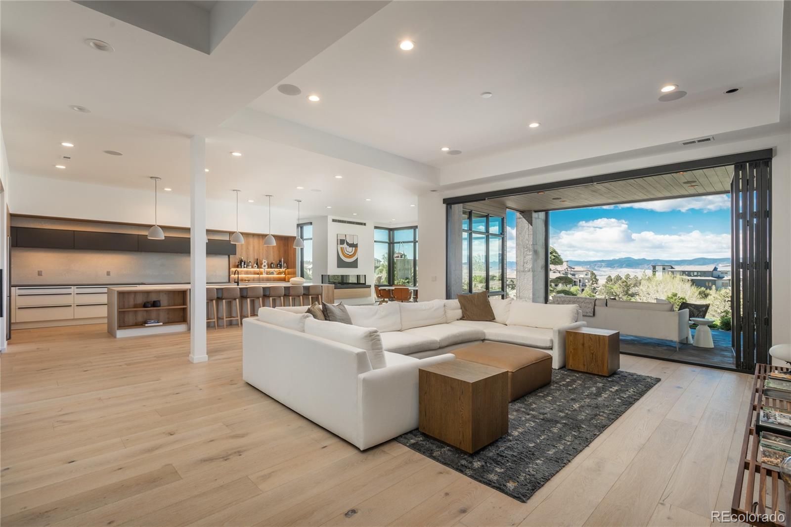 502 Emberglow Ln, Highlands Ranch, CO, 80126, USA, 4 Bedrooms Bedrooms, ,7 BathroomsBathrooms,Residential,Contingent,502 Emberglow Ln,3657674