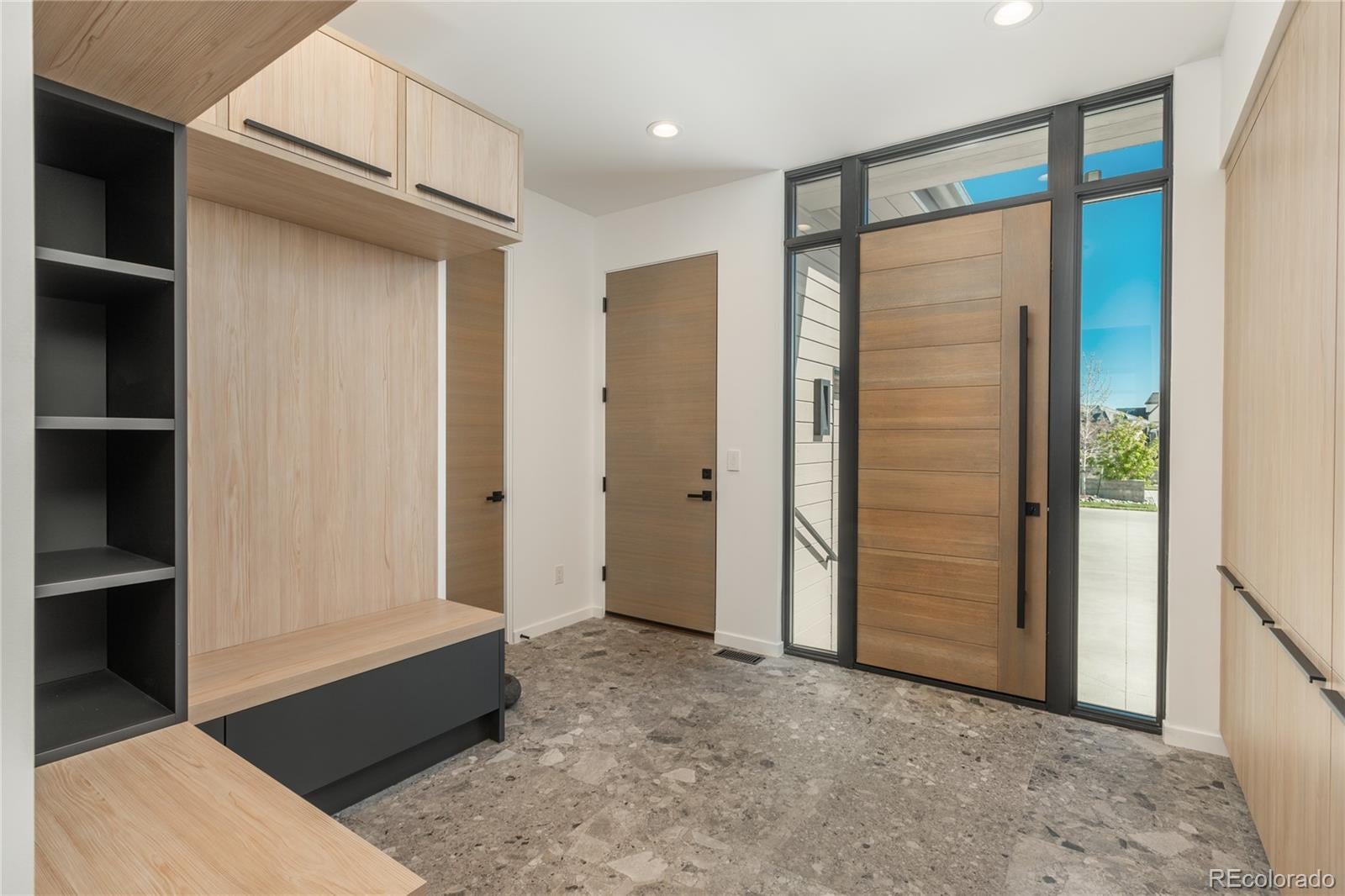 502 Emberglow Ln, Highlands Ranch, CO, 80126, USA, 4 Bedrooms Bedrooms, ,7 BathroomsBathrooms,Residential,Contingent,502 Emberglow Ln,3657674