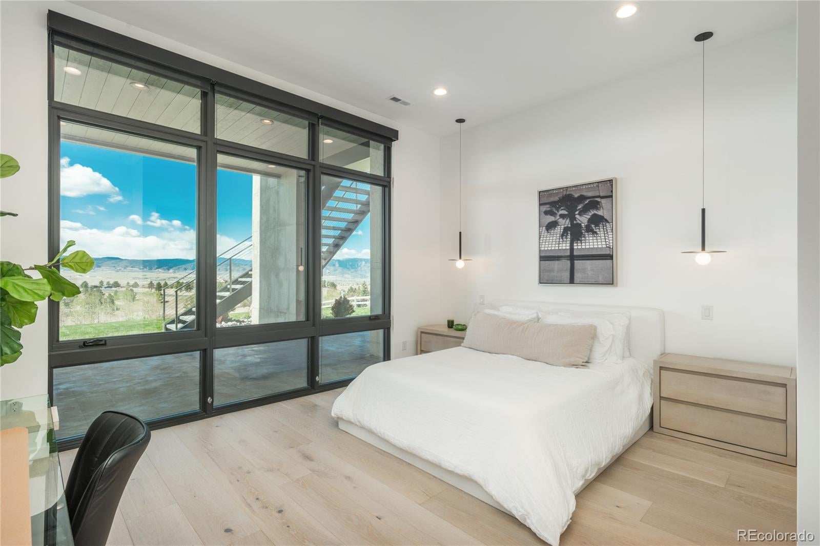 502 Emberglow Ln, Highlands Ranch, CO, 80126, USA, 4 Bedrooms Bedrooms, ,7 BathroomsBathrooms,Residential,Contingent,502 Emberglow Ln,3657674