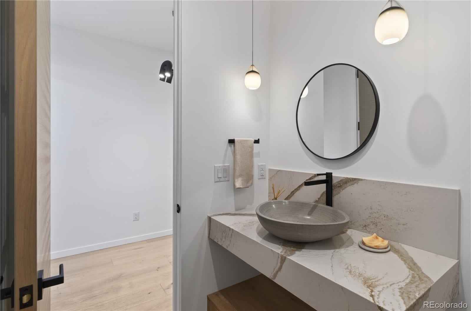 502 Emberglow Ln, Highlands Ranch, CO, 80126, USA, 4 Bedrooms Bedrooms, ,7 BathroomsBathrooms,Residential,Contingent,502 Emberglow Ln,3657674