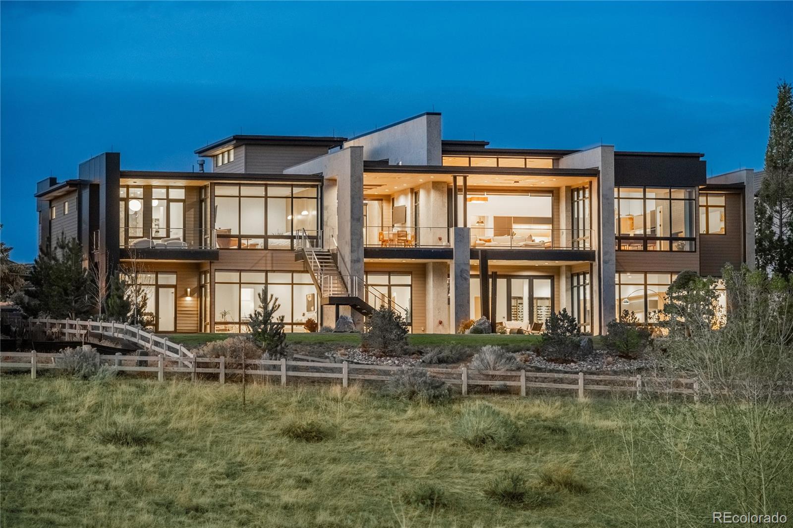 502 Emberglow Ln, Highlands Ranch, CO, 80126, USA, 4 Bedrooms Bedrooms, ,7 BathroomsBathrooms,Residential,Contingent,502 Emberglow Ln,3657674
