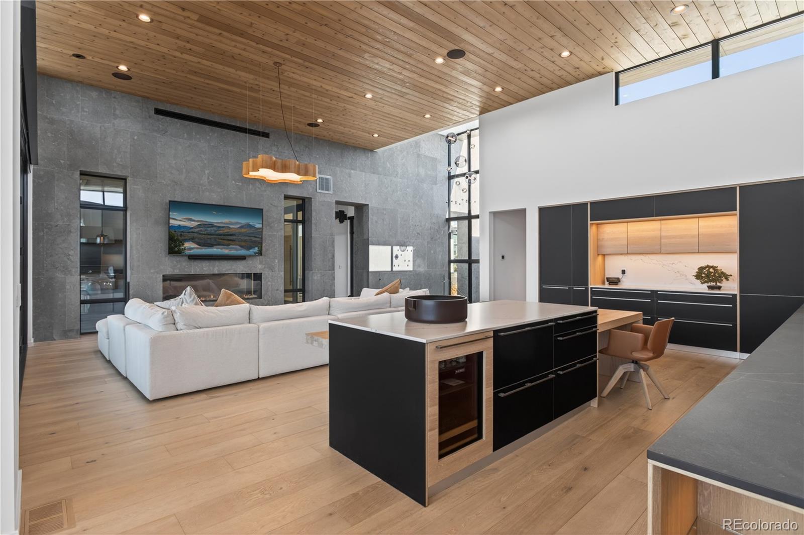 502 Emberglow Ln, Highlands Ranch, CO, 80126, USA, 4 Bedrooms Bedrooms, ,7 BathroomsBathrooms,Residential,Contingent,502 Emberglow Ln,3657674