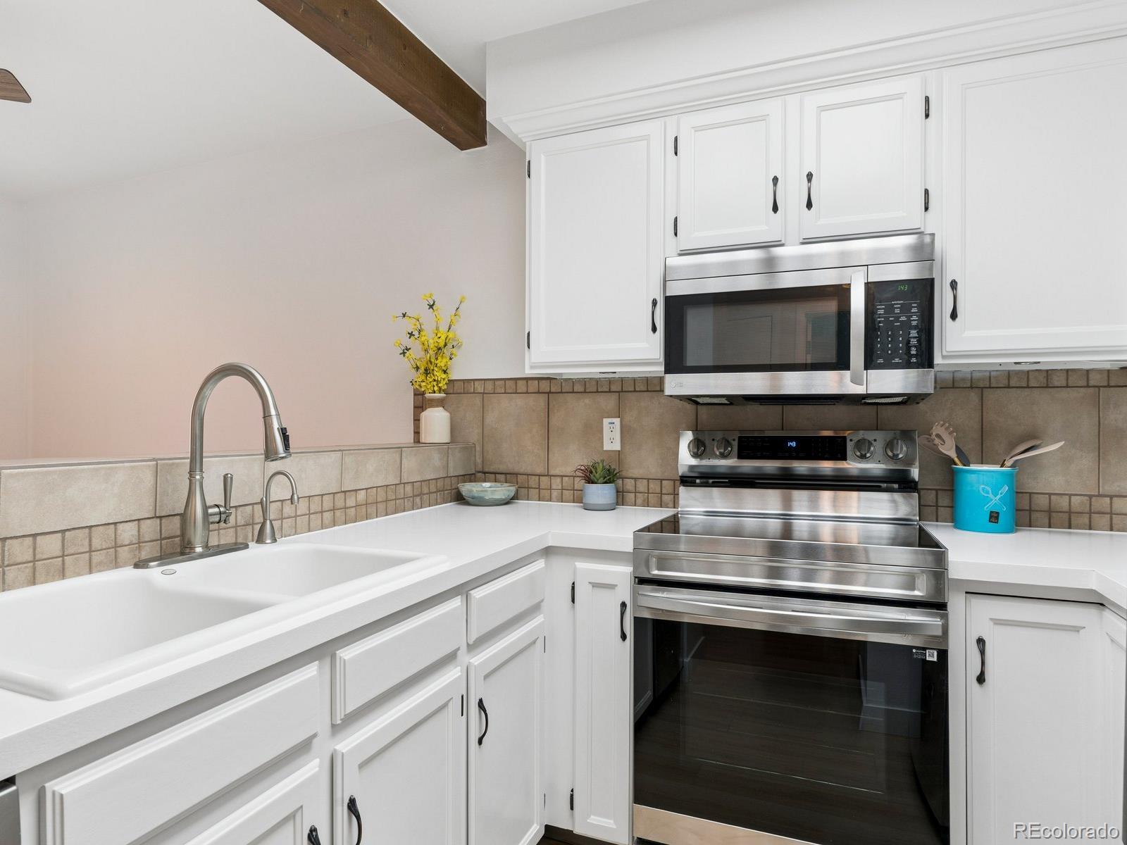 2885 W Long Circle B