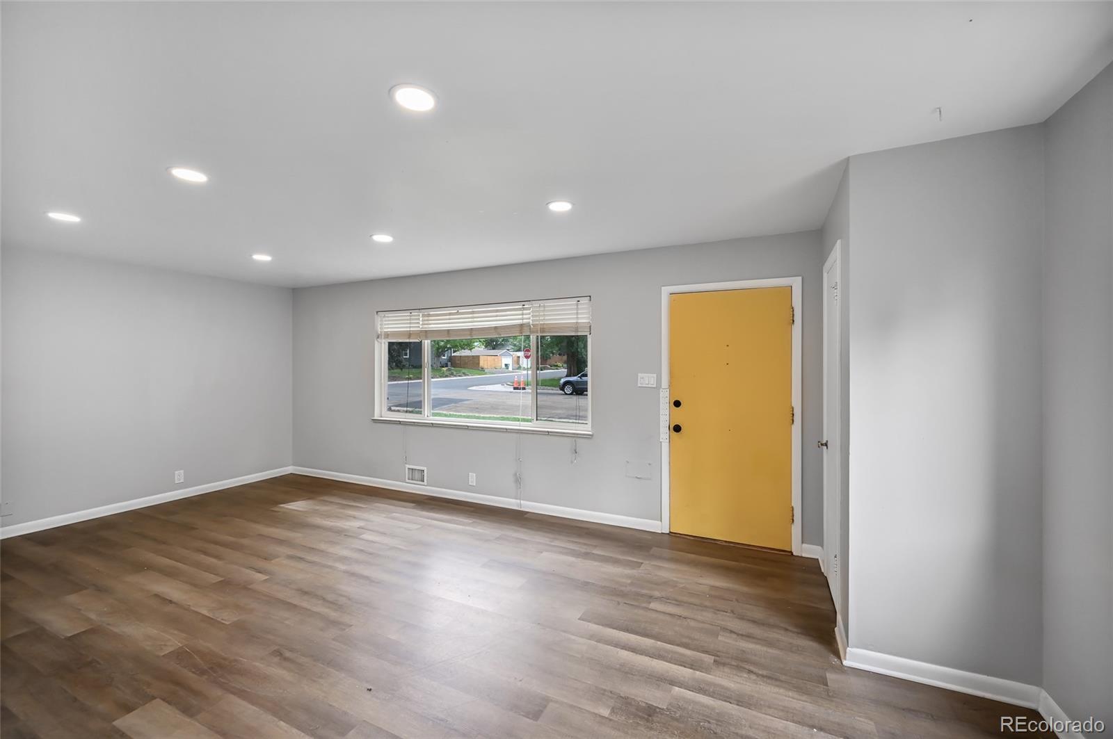 1801 S Eudora Street