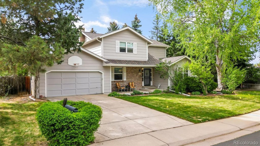 Photo of 5717 S Kenton Street, Englewood, CO 80111 (MLS # 2394812)