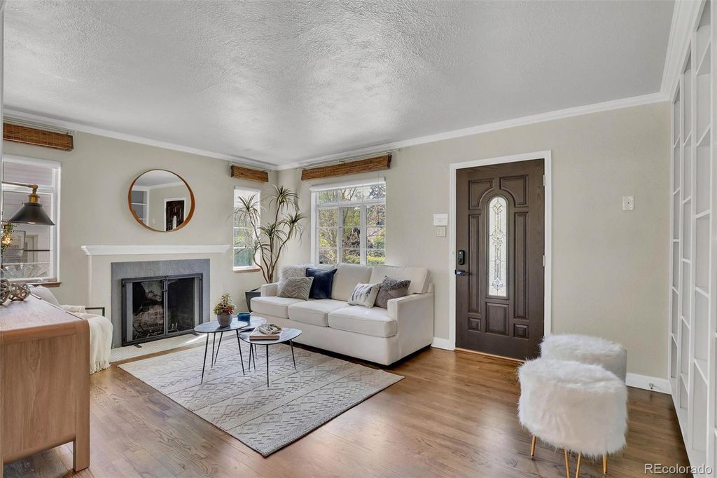 Photo of 1230 Magnolia Street, Denver, CO 80220 (MLS # 8708334)