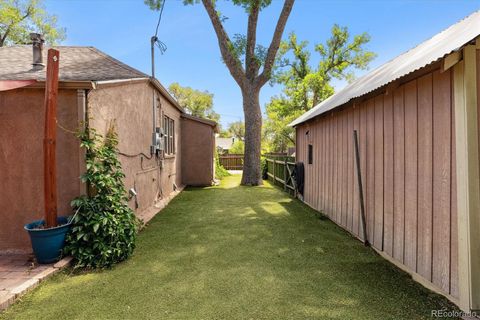 Single Family Residence in Colorado Springs CO 1010 Sierra Madre Street 14.jpg