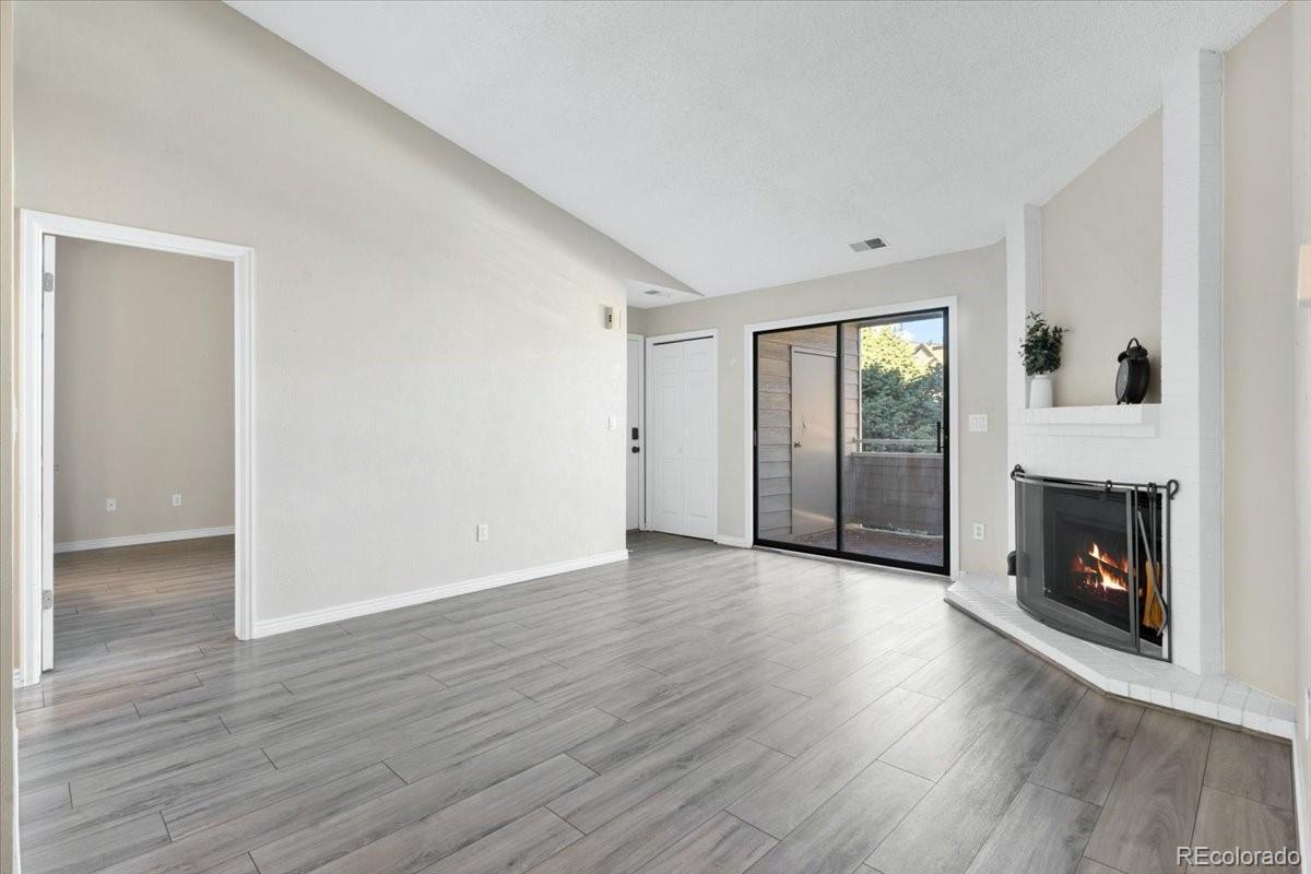 8376 S Upham Way A304