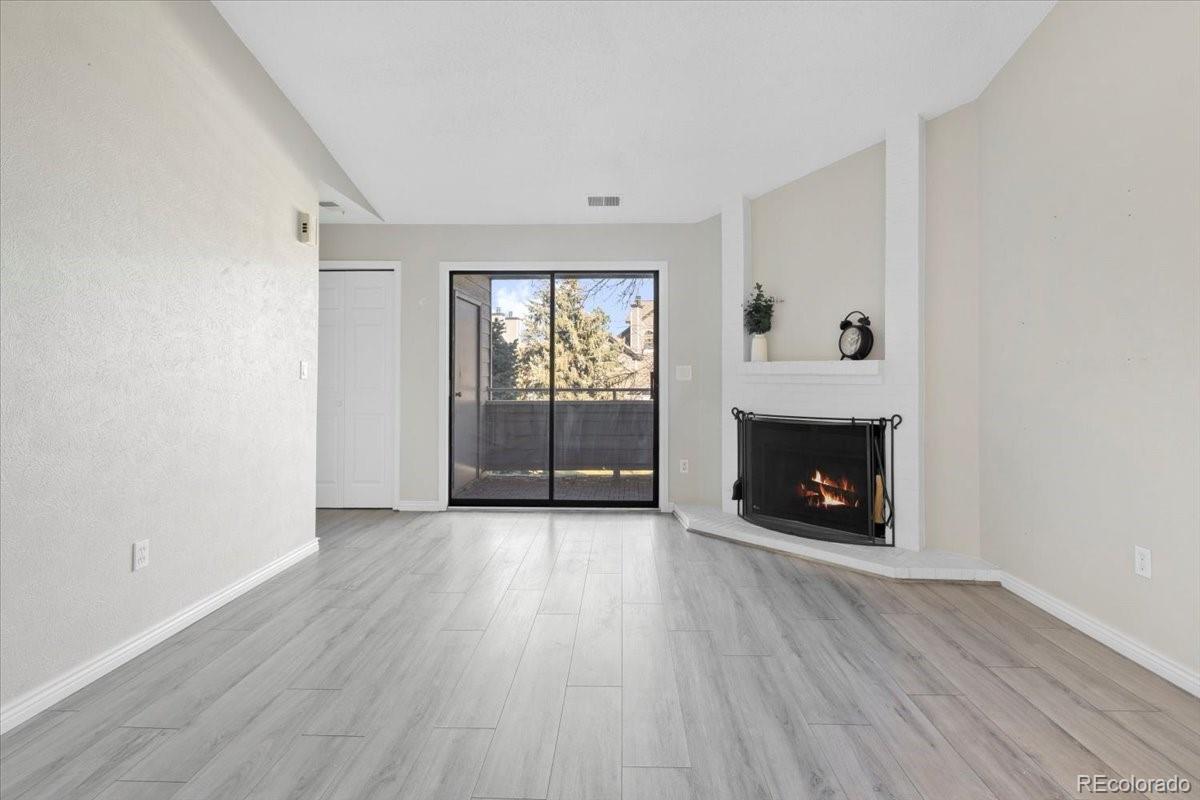 8376 S Upham Way A304, Littleton, CO, 80128 4 8376 S Upham Way A304