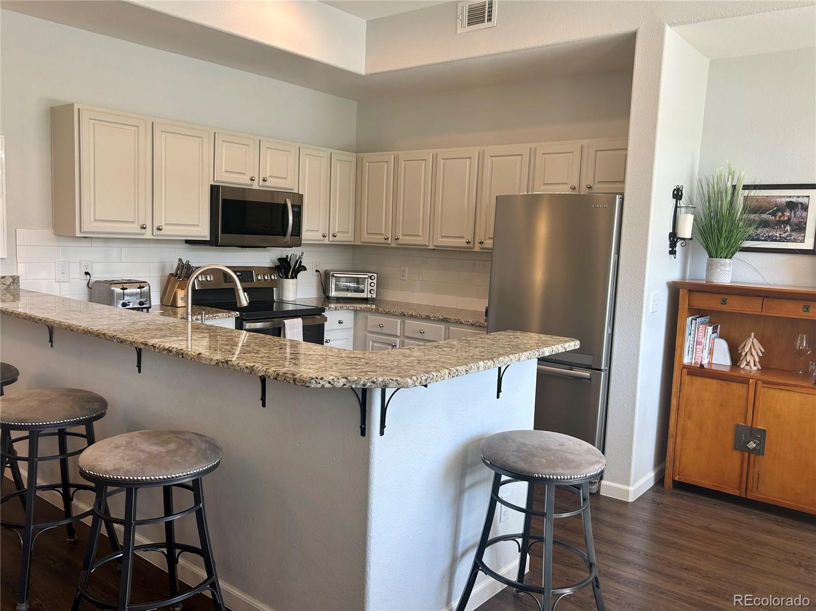 114 Robin Drive 114