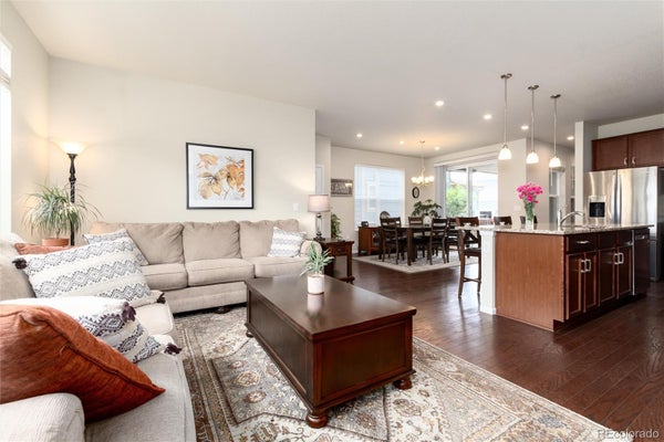 15924 E OTERO CIR, CENTENNIAL, CO 80112 - Image 10e2f225f57daaa35c8ff390704aea9d/3092872973
