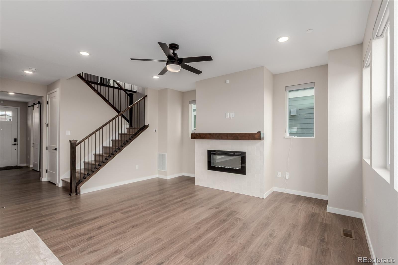 242 Mohawk Circle