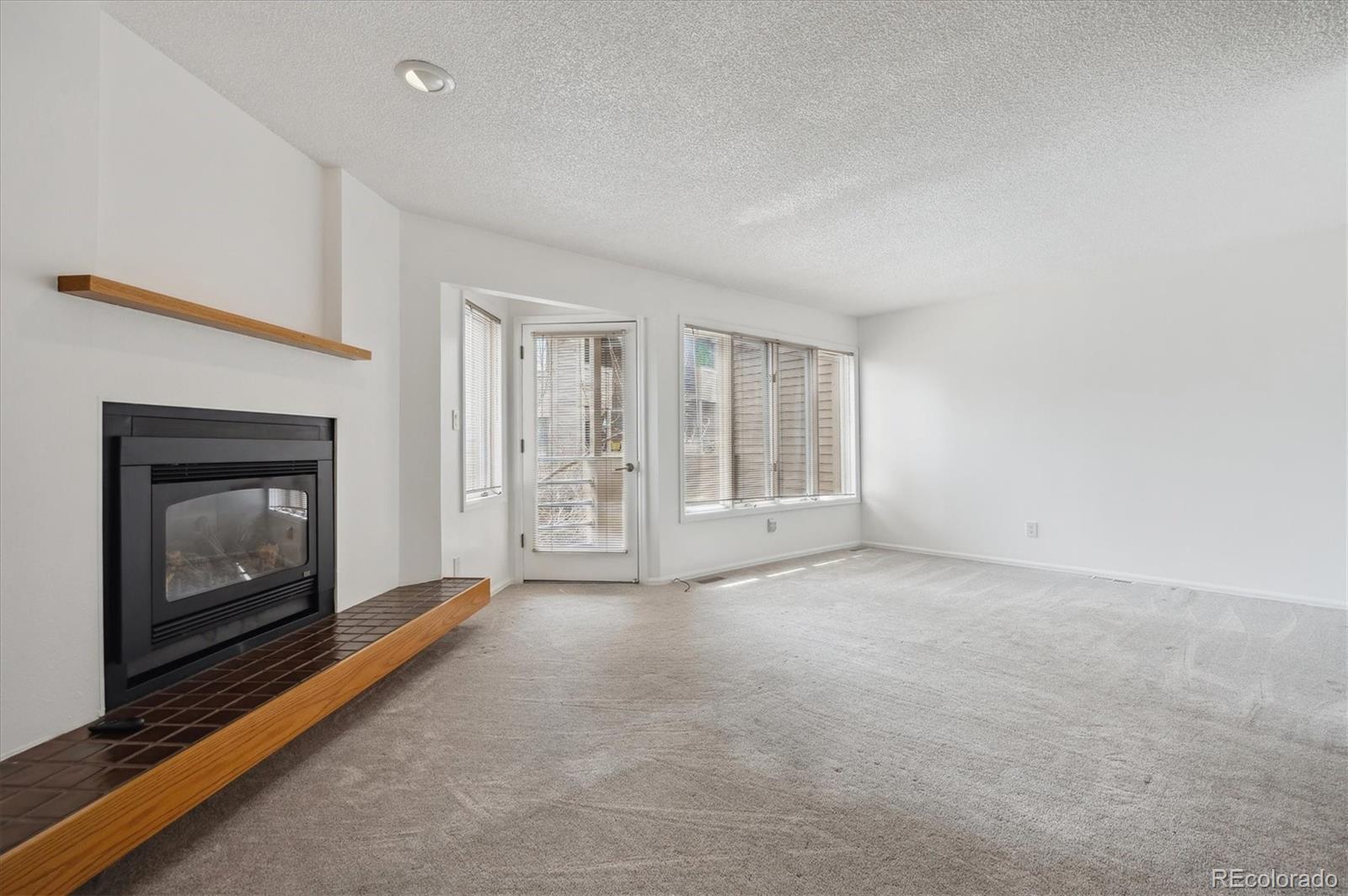 6700 W 11th Avenue 202, Lakewood, CO, 80214 4 6700 W 11th Avenue 202