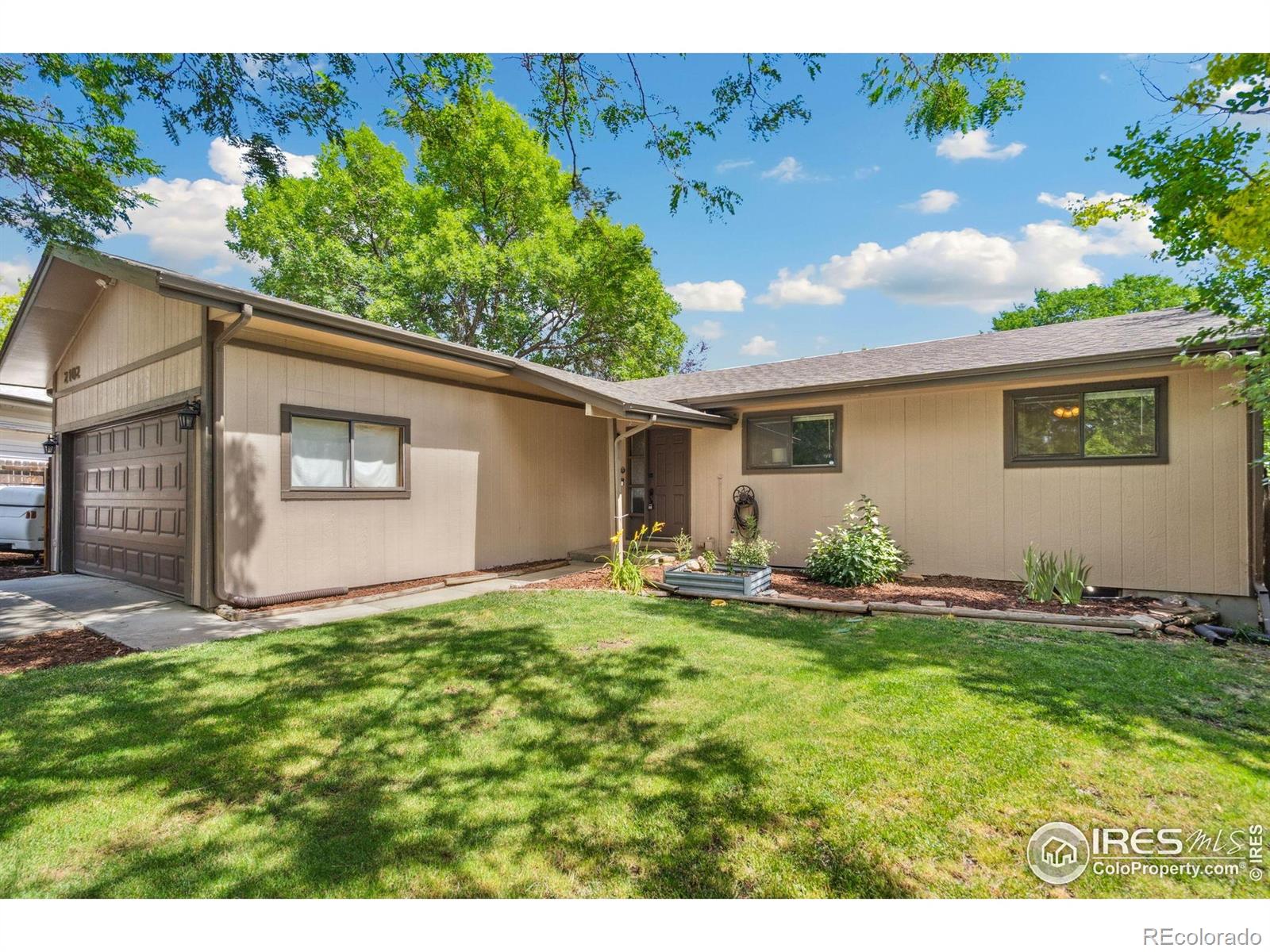 2102 Clarice Court