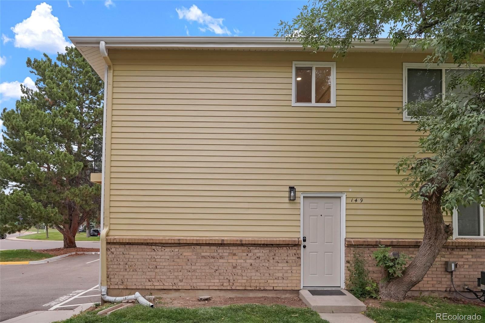 3351 S Field Street 149