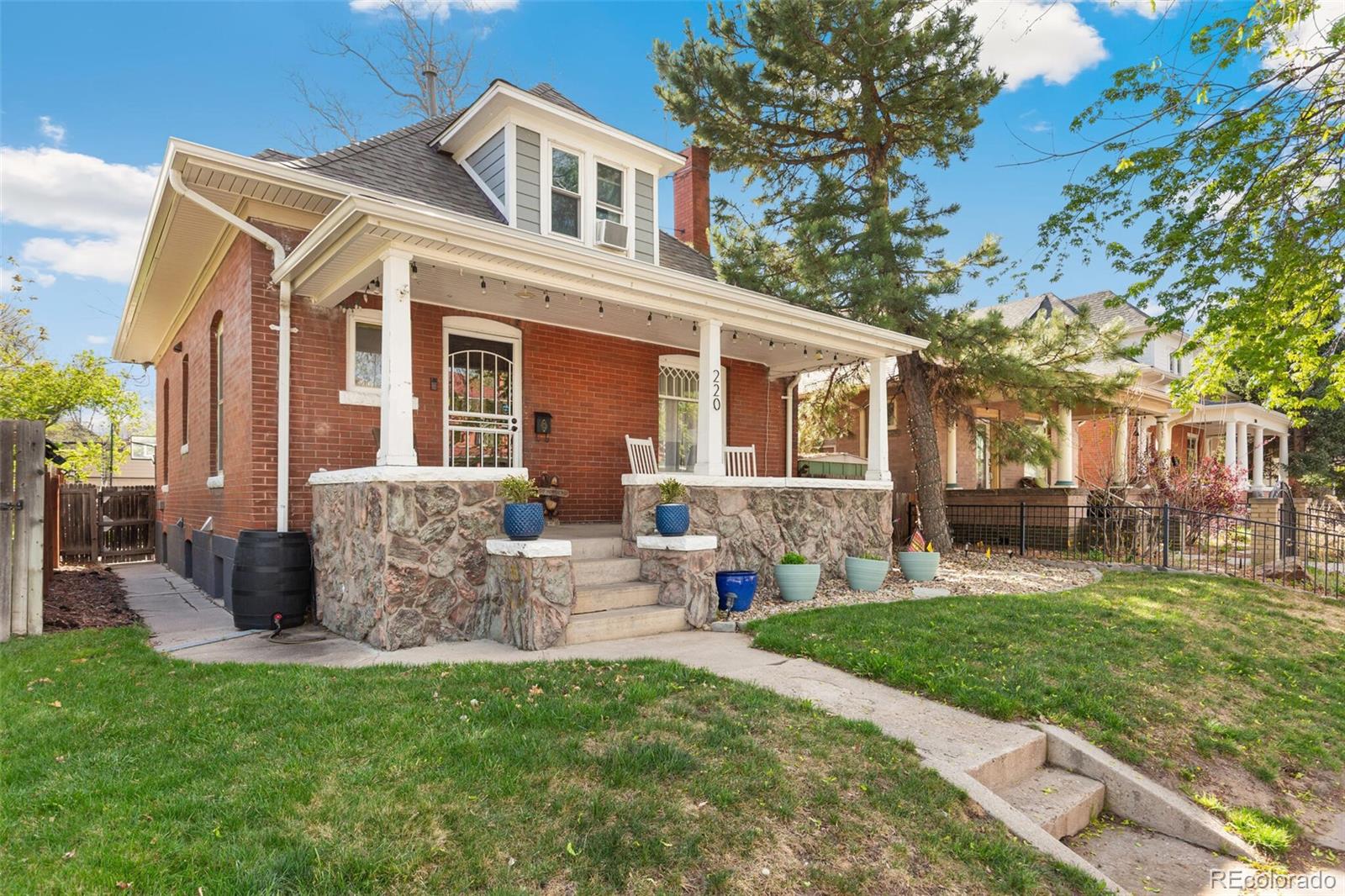 220 S Emerson Street