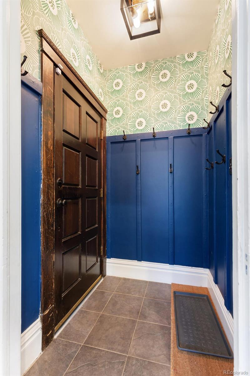 220 S Emerson Street