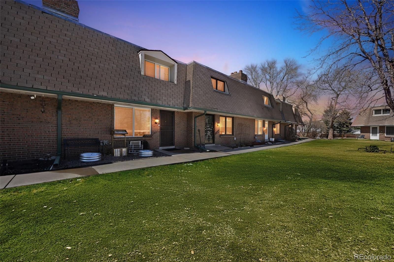 7981 W Glasgow Place