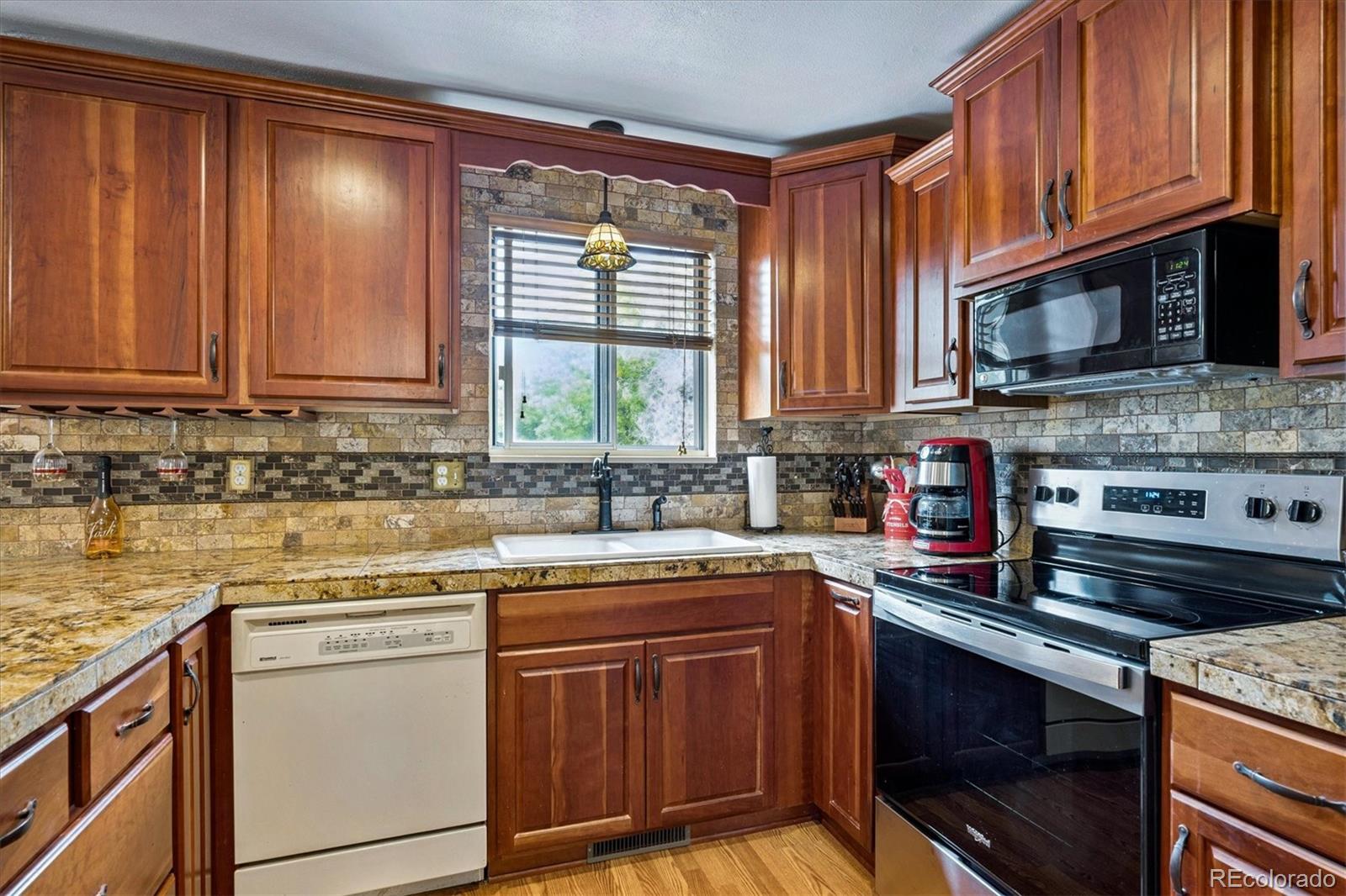 5127 S Pagosa Street, Centennial, CO, 80015 4 5127 S Pagosa Street