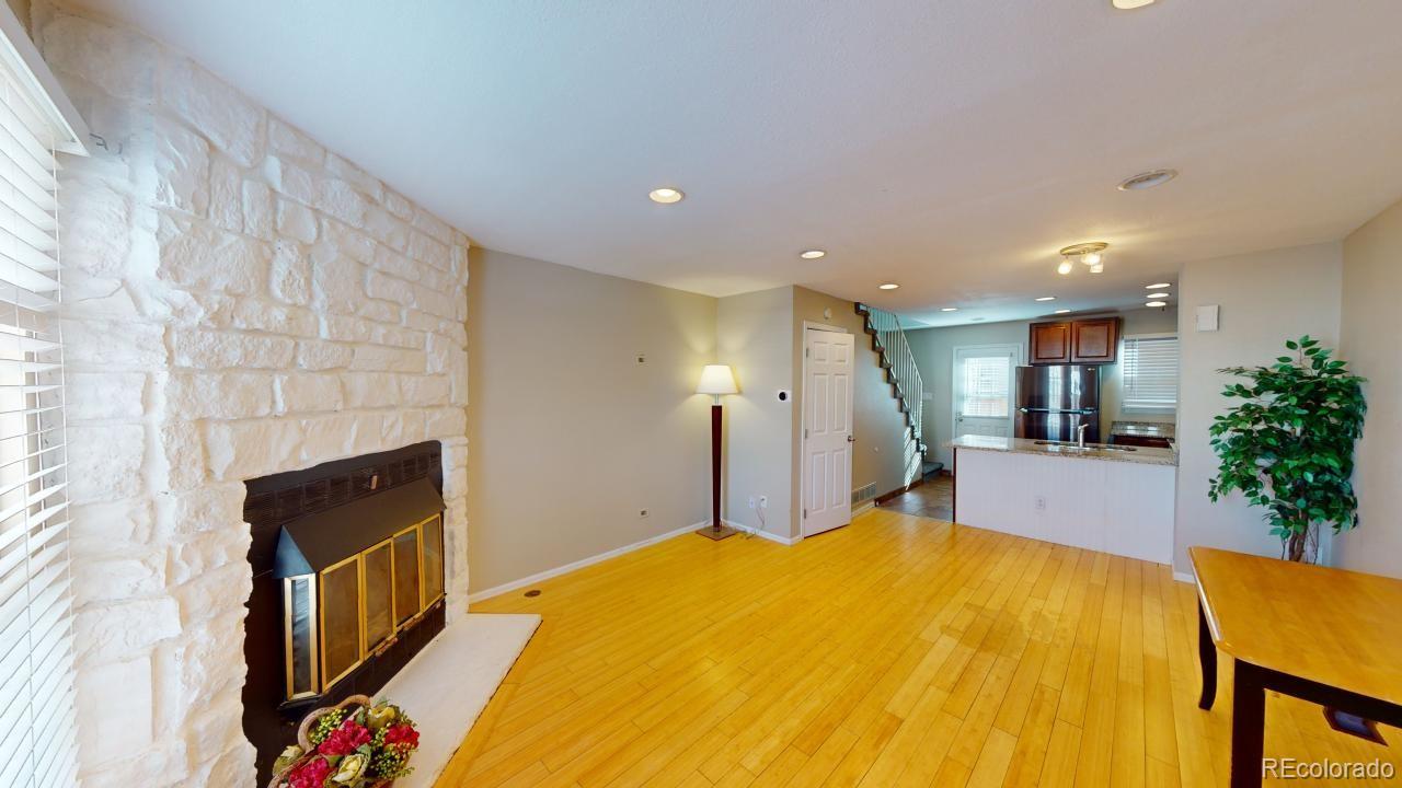 1811 S Quebec Way 194, Denver, CO, 80231 3 1811 S Quebec Way 194