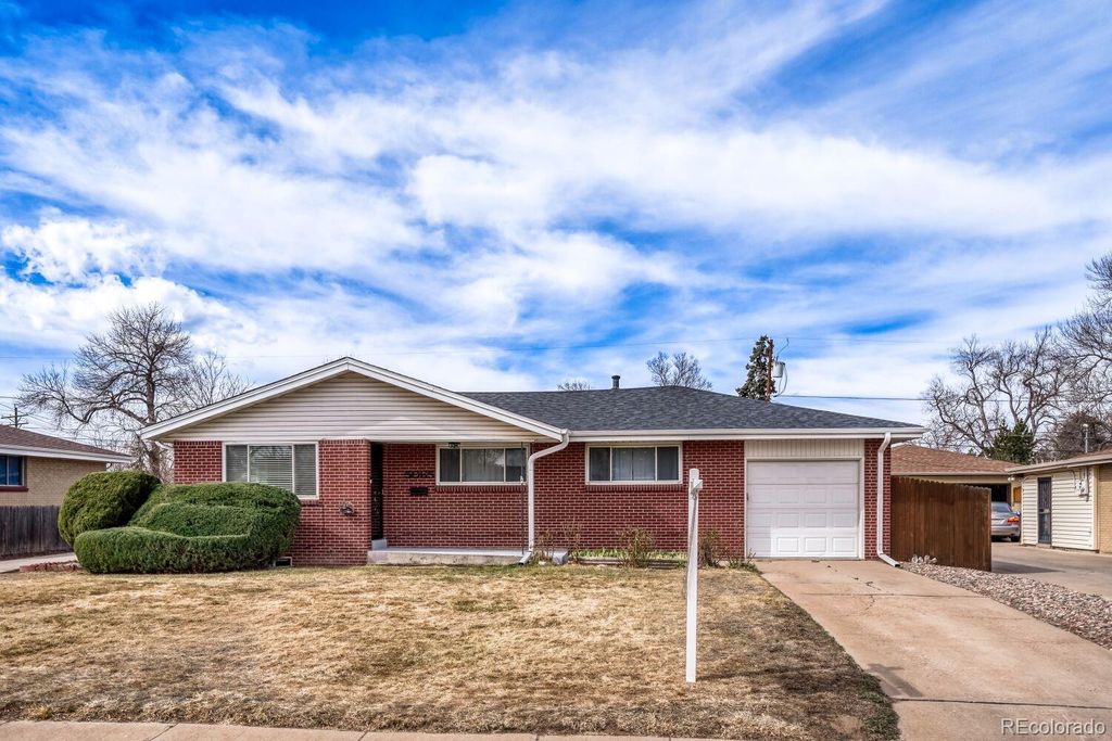 Photo of 5065 S Delaware Street, Englewood, CO 80110 (MLS # 6917713)