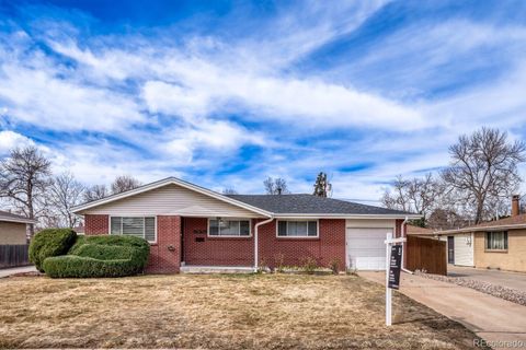 Photo of 5065 S Delaware Street, Englewood, CO 80110 (MLS # 6917713)