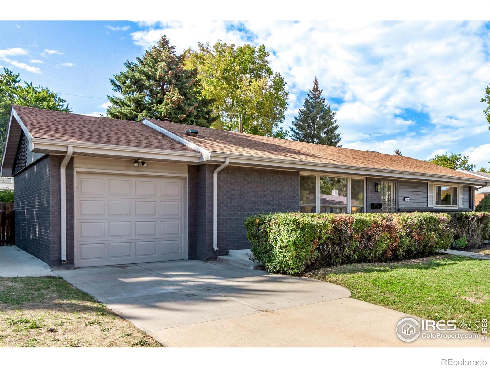 2061 S Stuart Street