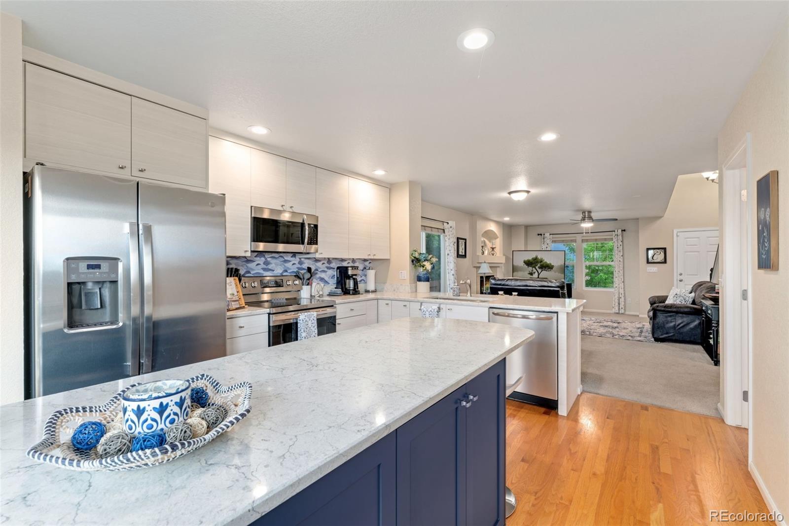 5729 Hickory Circle