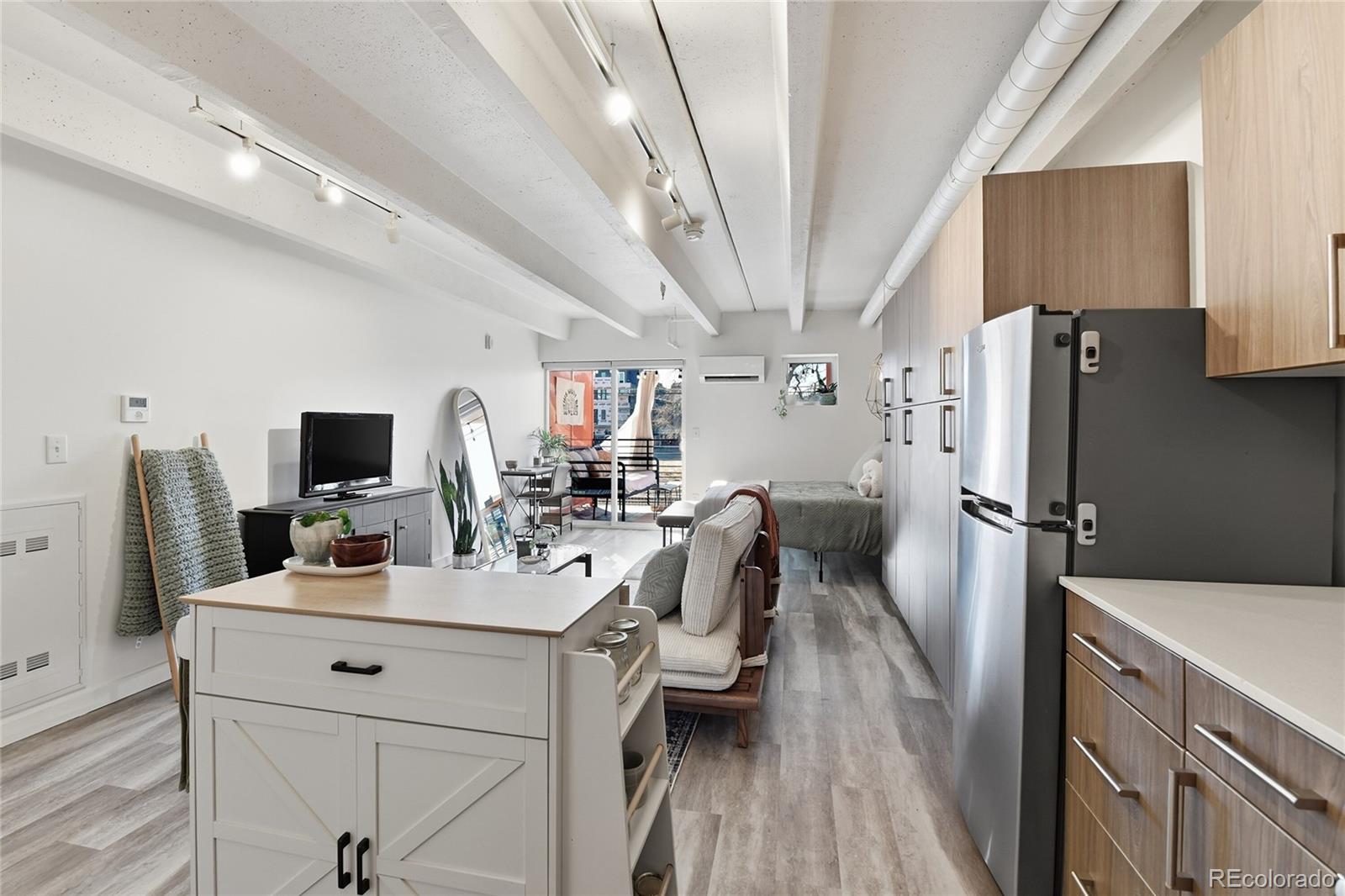 1495 Vrain Street 207