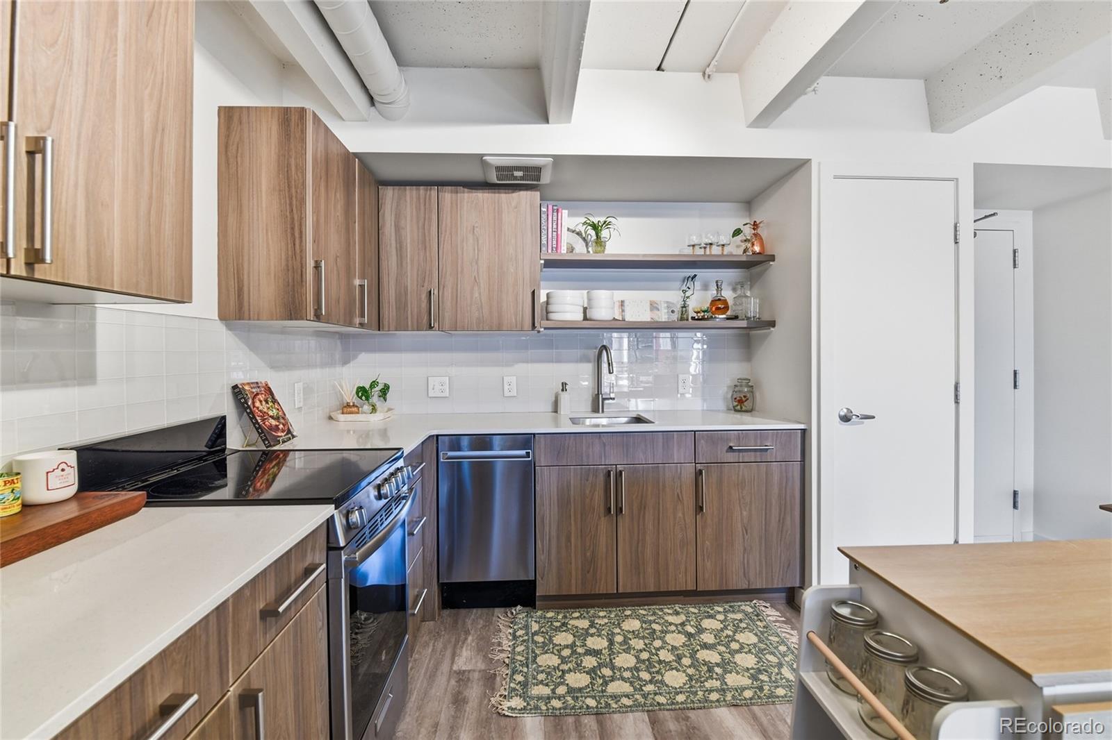 1495 Vrain Street 207